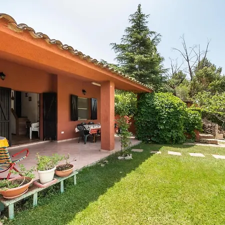 Trudu Ferienhaus Solanas (Cagliari)